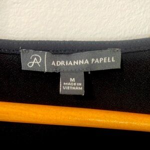 🖤Womens Beautiful  Medium Adrianna papell blouse. Like new🖤